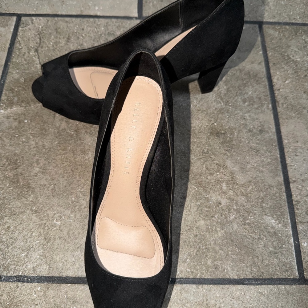 Kelly & Katie Elegant Black Peep-Toe Heels